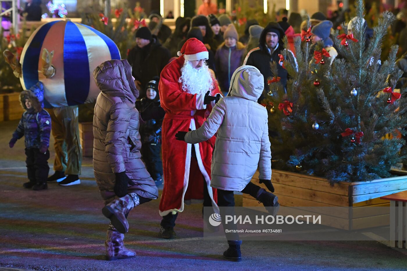 Празднование Нового года в регионах России