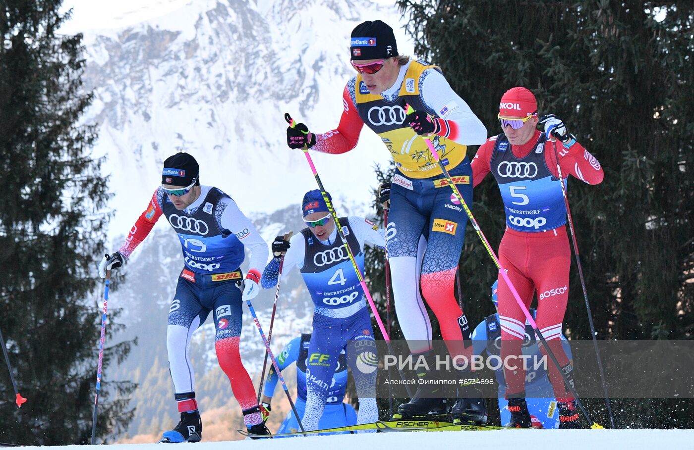 Лыжные гонки. Тур де Ски. Мужчины. Масс-старт