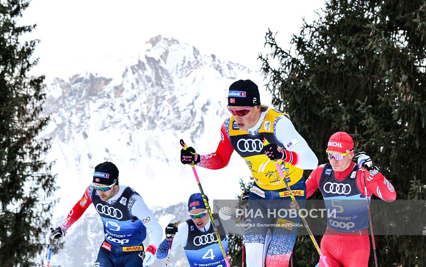 Лыжные гонки. Тур де Ски. Мужчины. Масс-старт