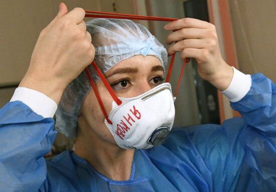 Работа ковид-госпиталя в новогоднюю ночь в Красноярске