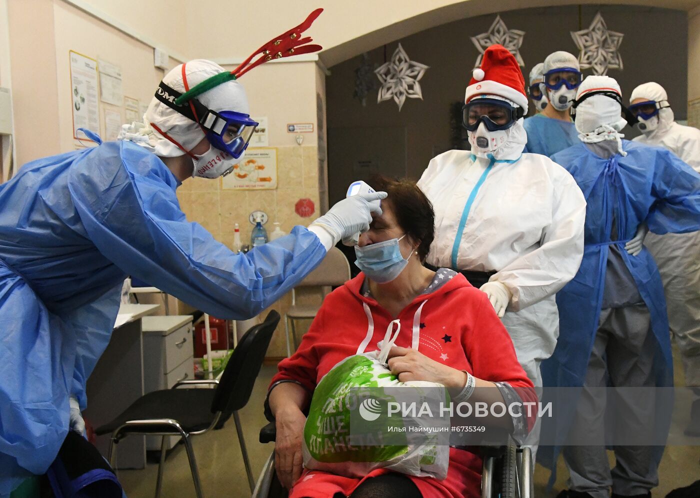 Работа ковид-госпиталя в новогоднюю ночь в Красноярске