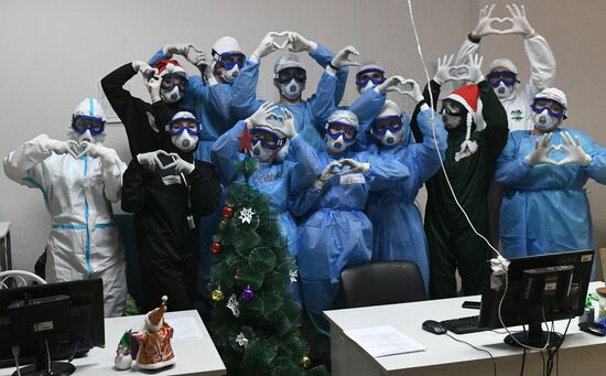 Работа ковид-госпиталя в новогоднюю ночь в Красноярске