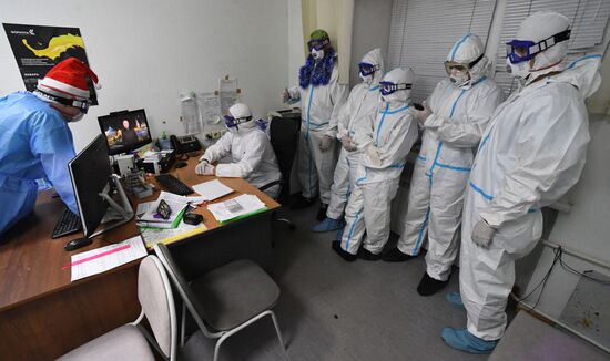 Работа ковид-госпиталя в новогоднюю ночь в Красноярске