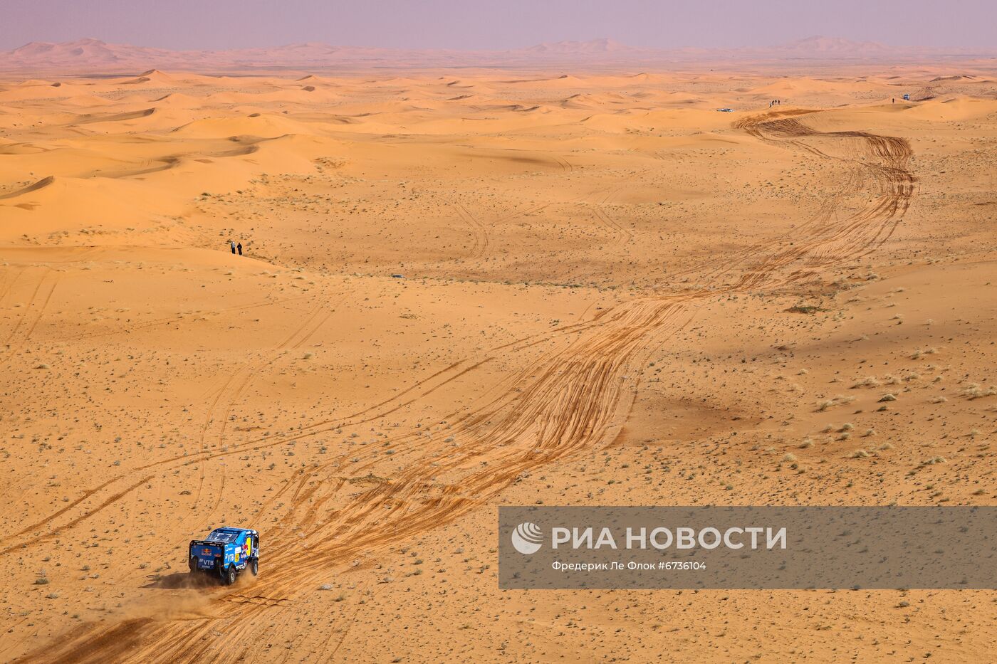 Выступление спортивной команды "КАМАЗ-мастер" на ралли-марафоне "Дакар"