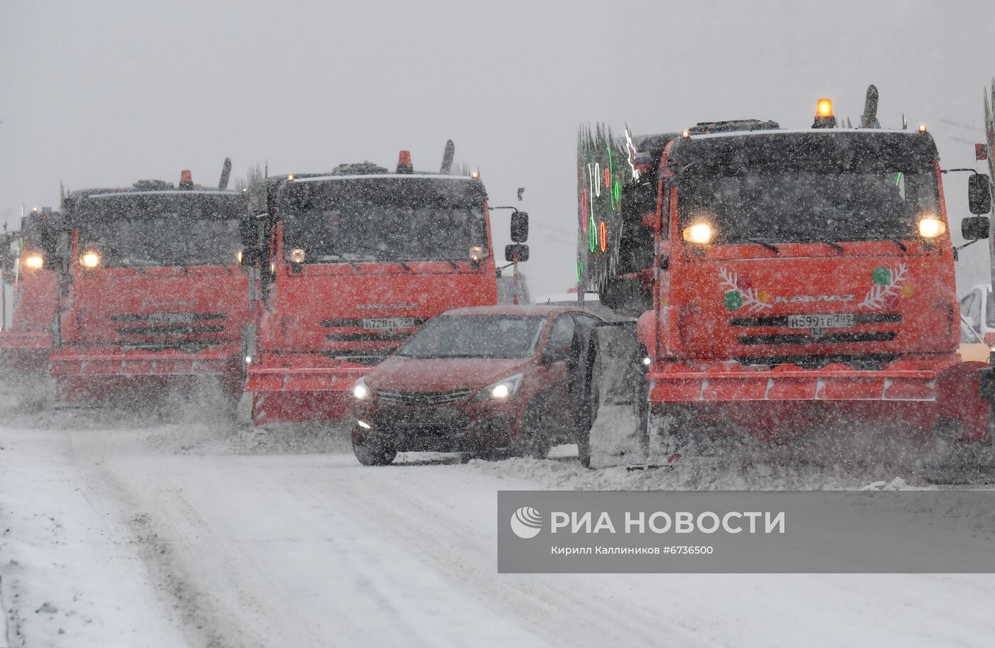 Уборка снега в Москве