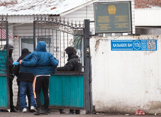 Ситуация в городах Казахстана во время ЧП