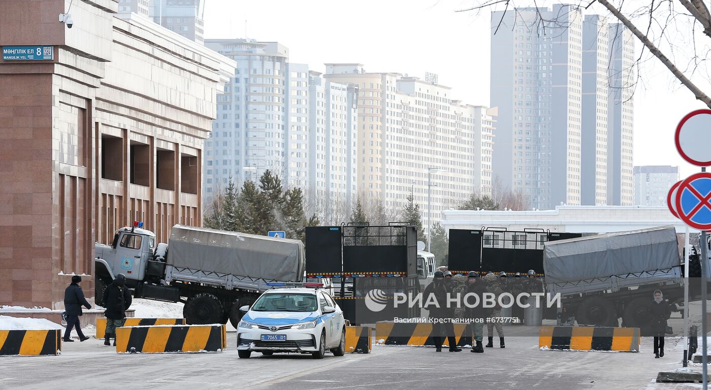 Ситуация в городах Казахстана во время ЧП