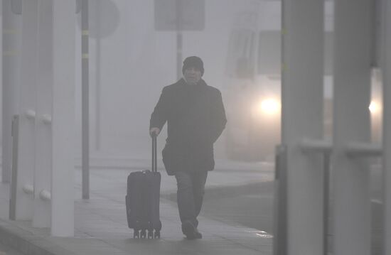 Сильный туман в районе аэропорта Симферополь