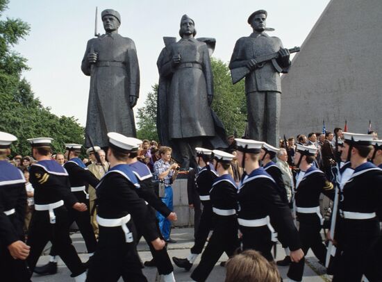 50-летие прибытия в Архангельск первого морского союзного конвоя "Дервиш"