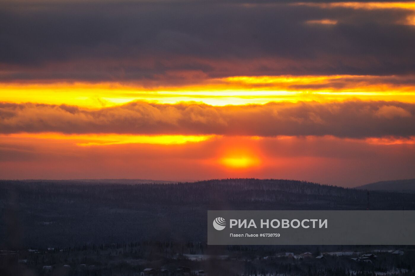 Встреча солнца после полярной ночи в Мурманске