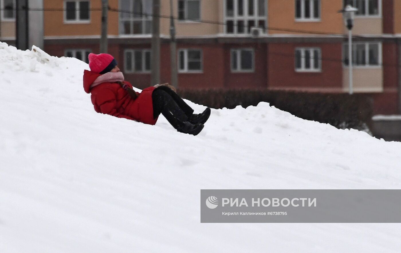 В московском регионе выросли полуметровые сугробы