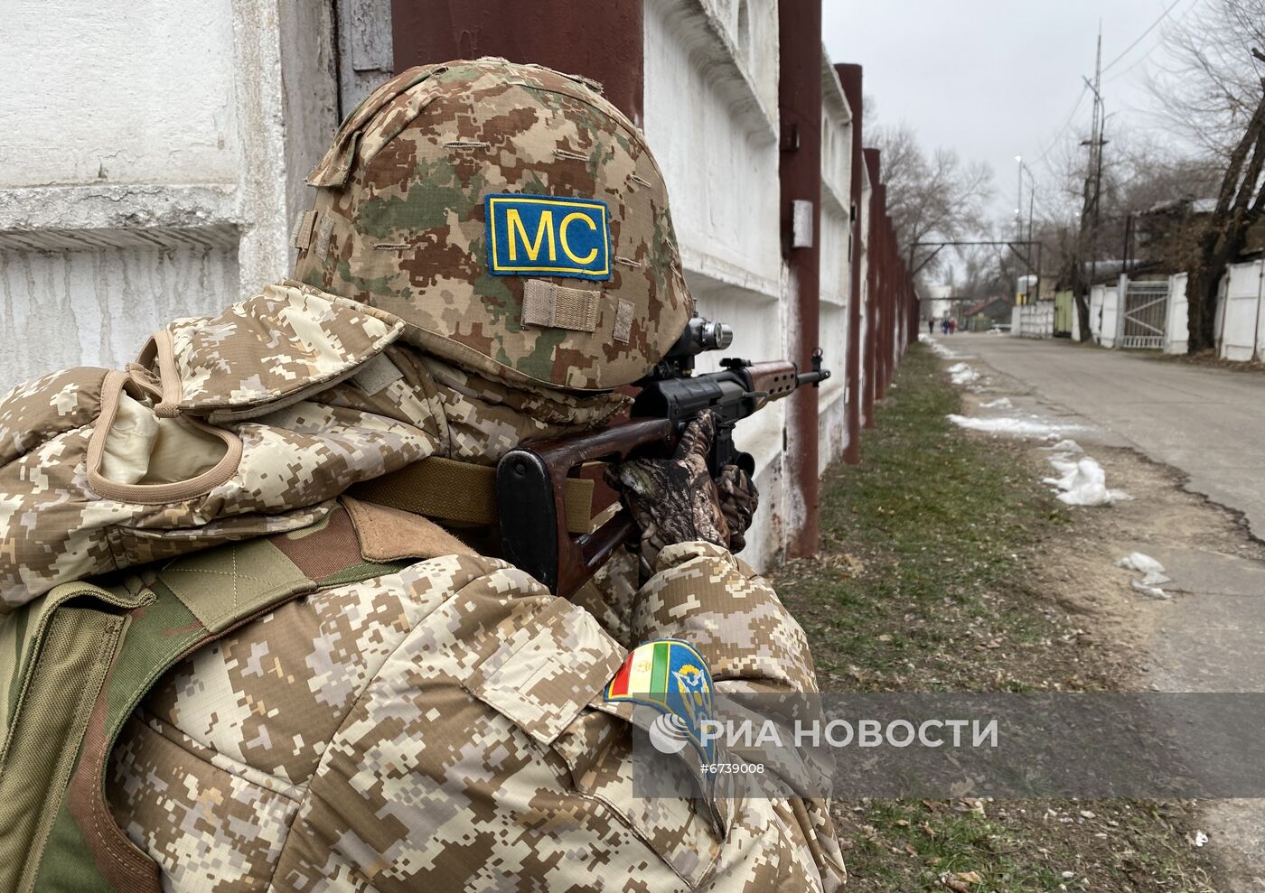 Работа миротворцев ОДКБ в Казахстане