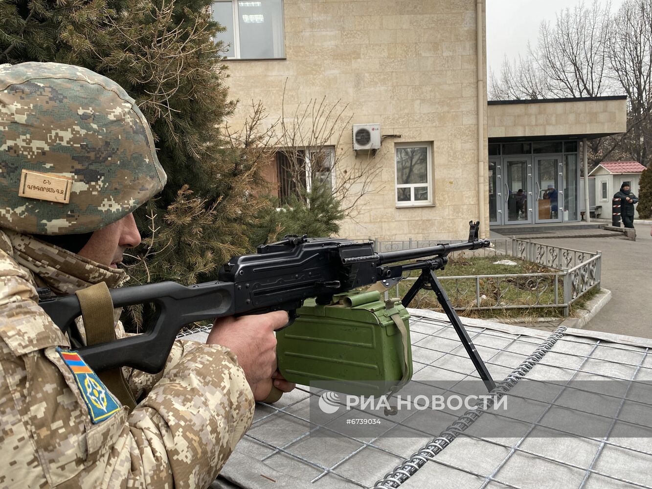 Работа миротворцев ОДКБ в Казахстане