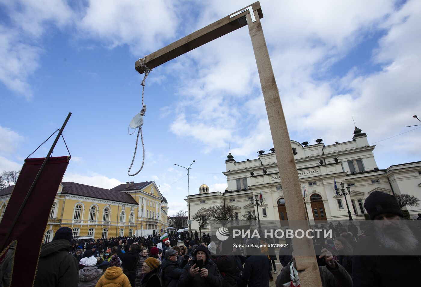 Протесты против сертификатов здоровья в Софии