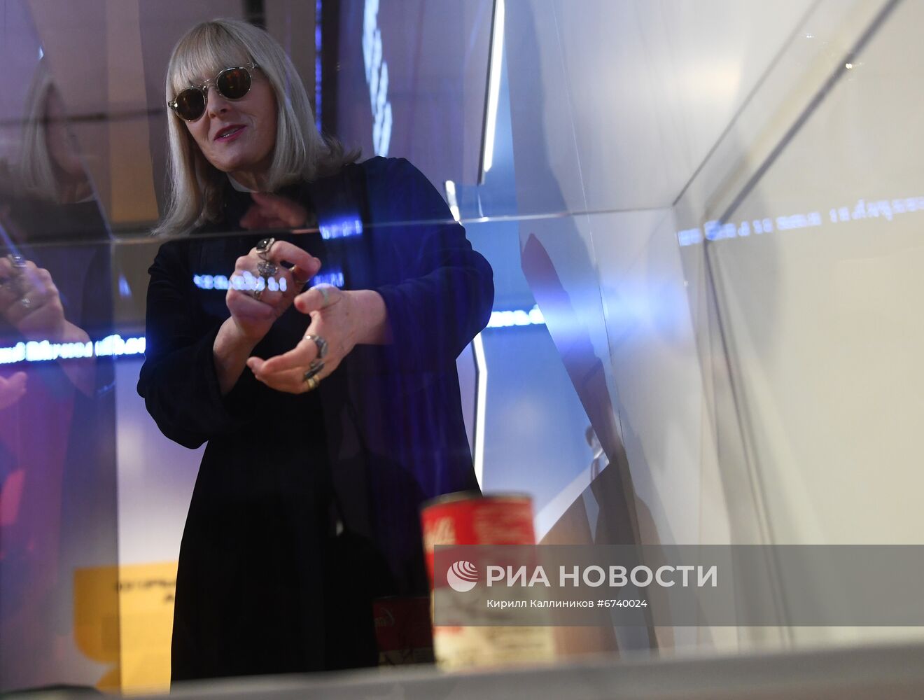 Выставка "Виктор Цой. Путь героя"