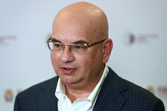 Гайдаровский форум 2022