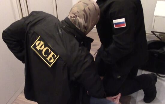 ФСБ РФ пресекла деятельность членов организованного преступного сообщества