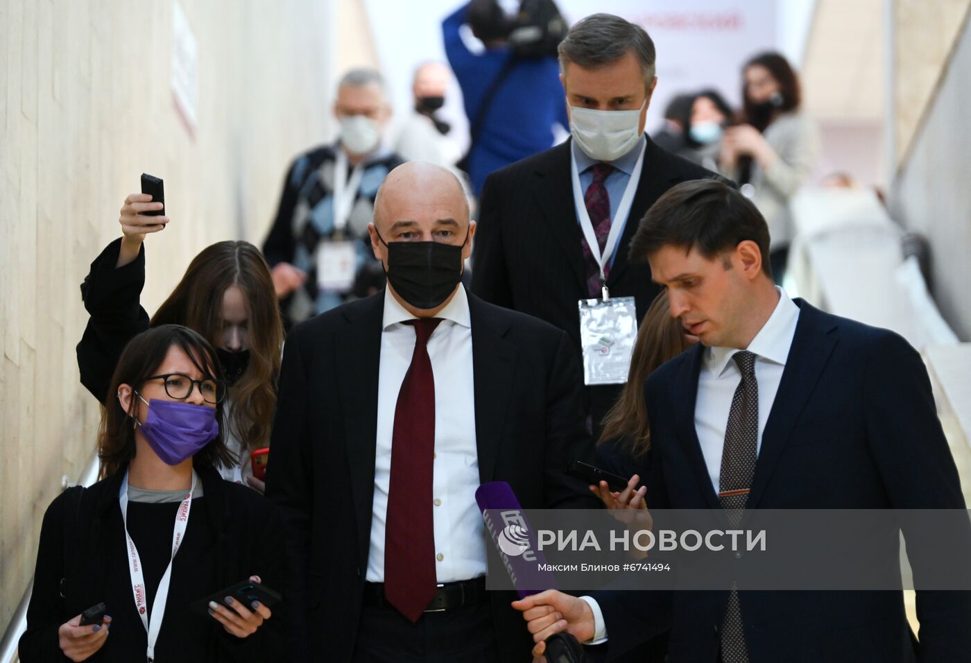 Гайдаровский форум 2022