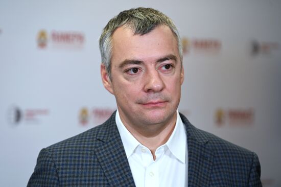 Гайдаровский форум 2022