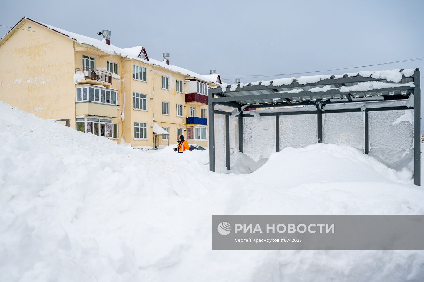 Последствия снежного циклона в Южно-Сахалинске