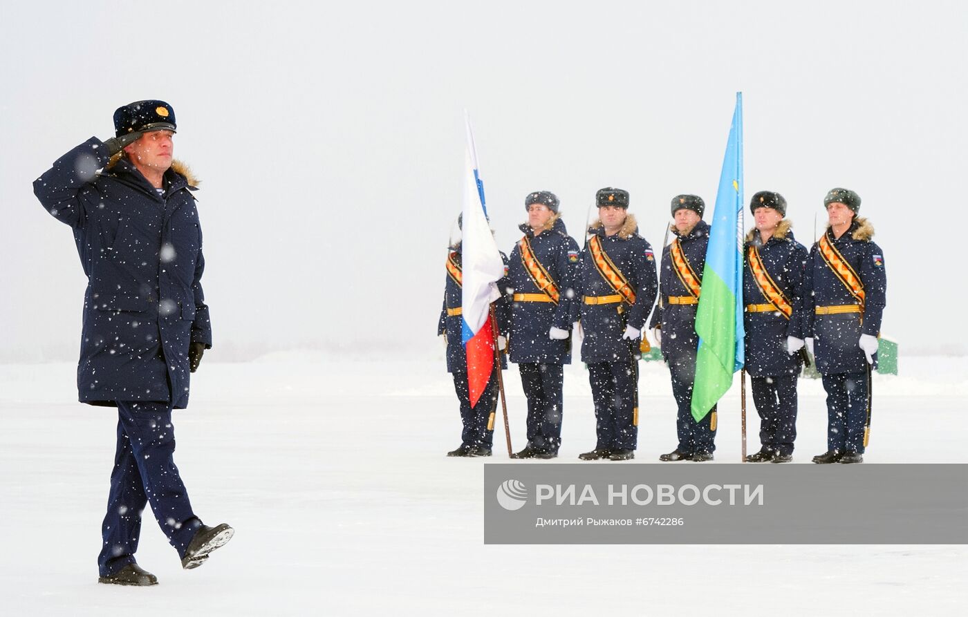 Встреча российских миротворцев ОДКБ на аэродроме Иваново-Северный