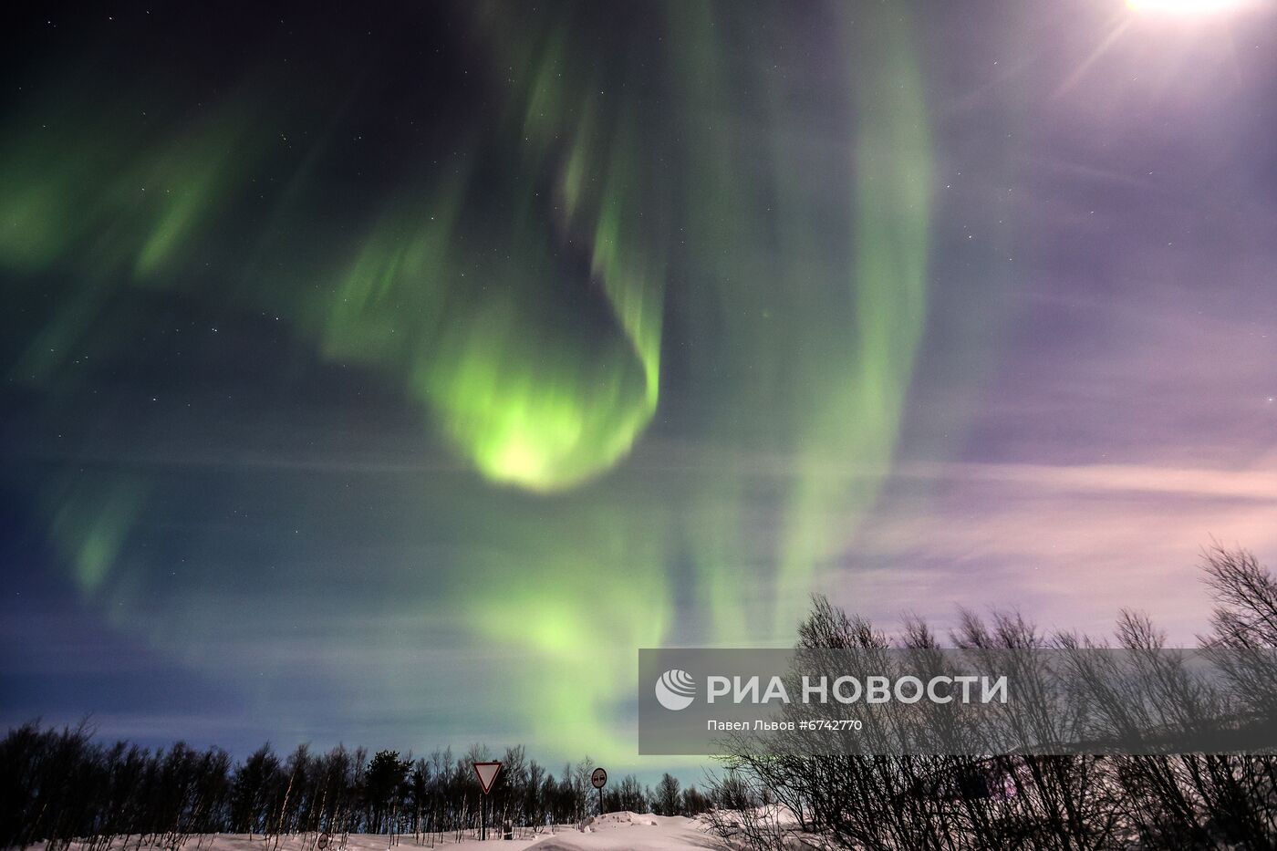 Северное сияние в Мурманской области