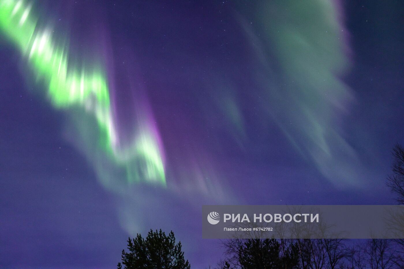 Северное сияние в Мурманской области
