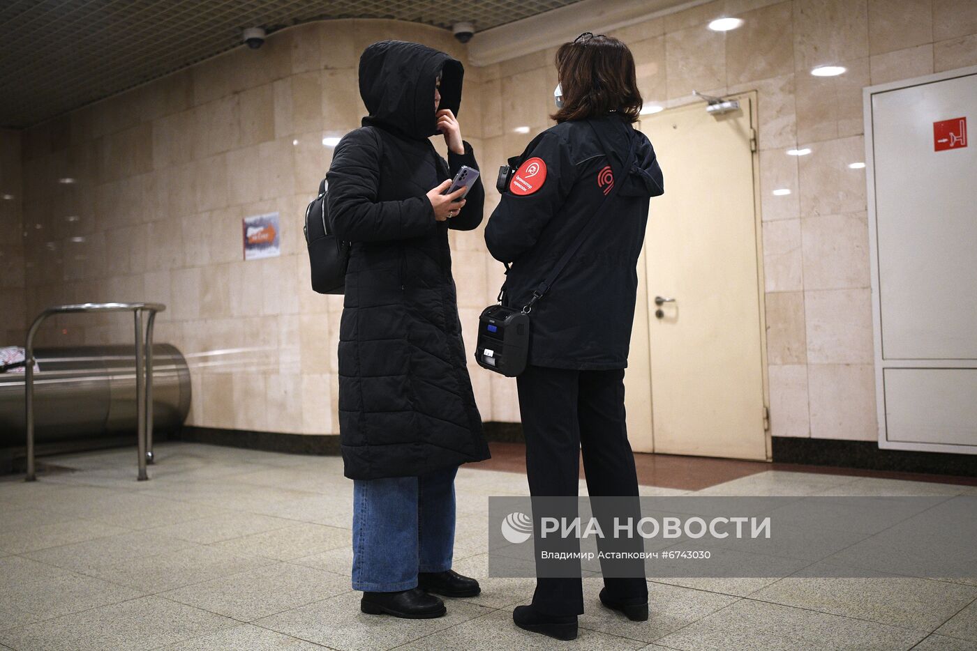 Проверка масочного режима в московском транспорте