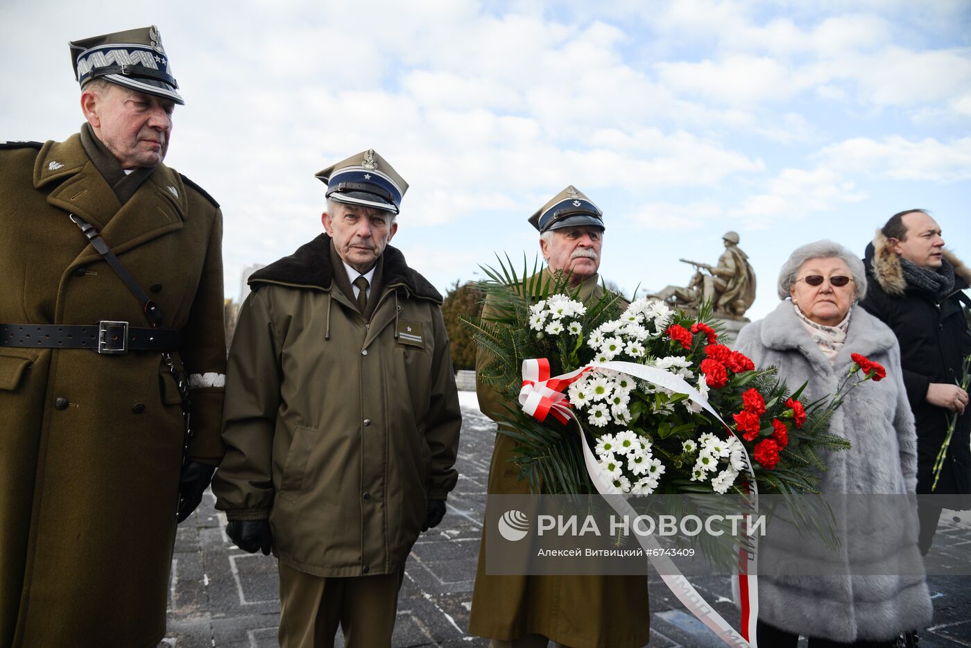 Памятные мероприятия по случаю 77-й годовщины освобождения Варшавы