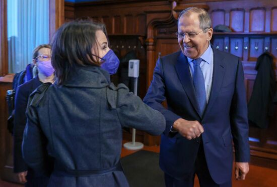Встреча глав МИД РФ и ФРГ С. Лаврова и А. Бербок