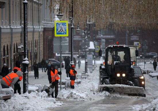 Снегопад в Москве