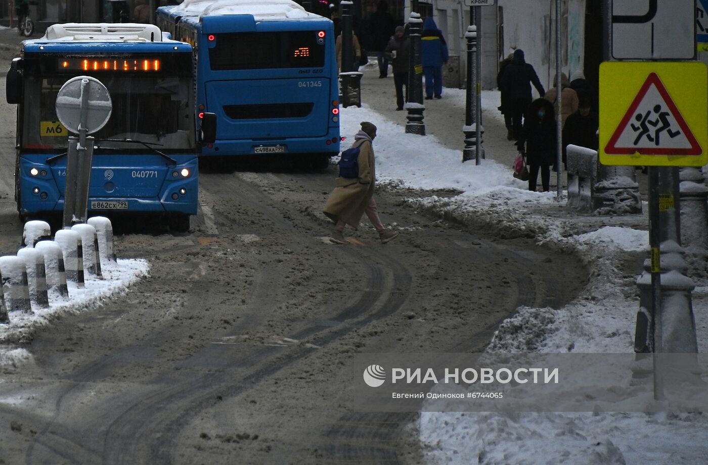 Снегопад в Москве