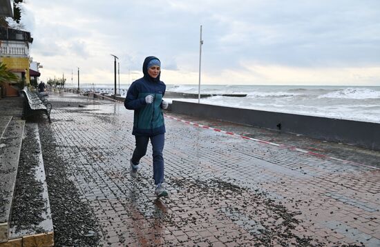 Шторм в Сочи