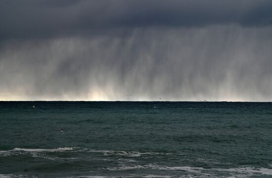 Шторм в Сочи