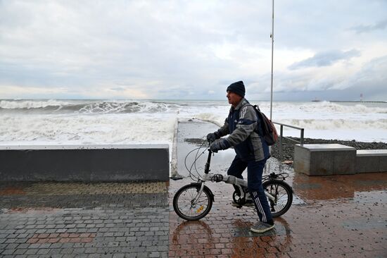 Шторм в Сочи