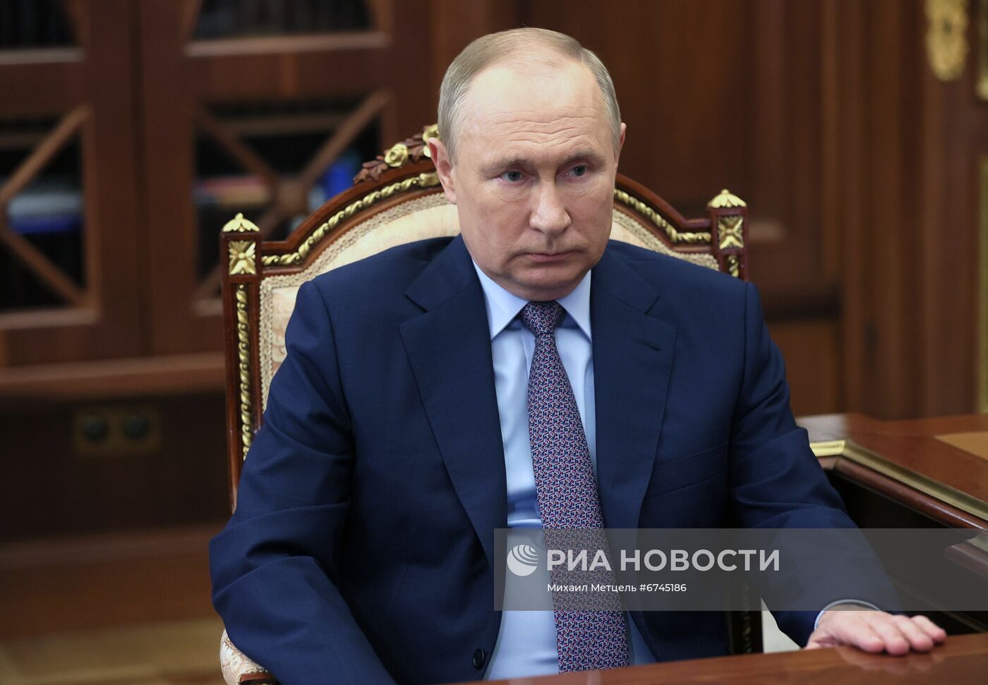 Встреча президента РФ В. Путина с мэром Москвы С. Собяниным