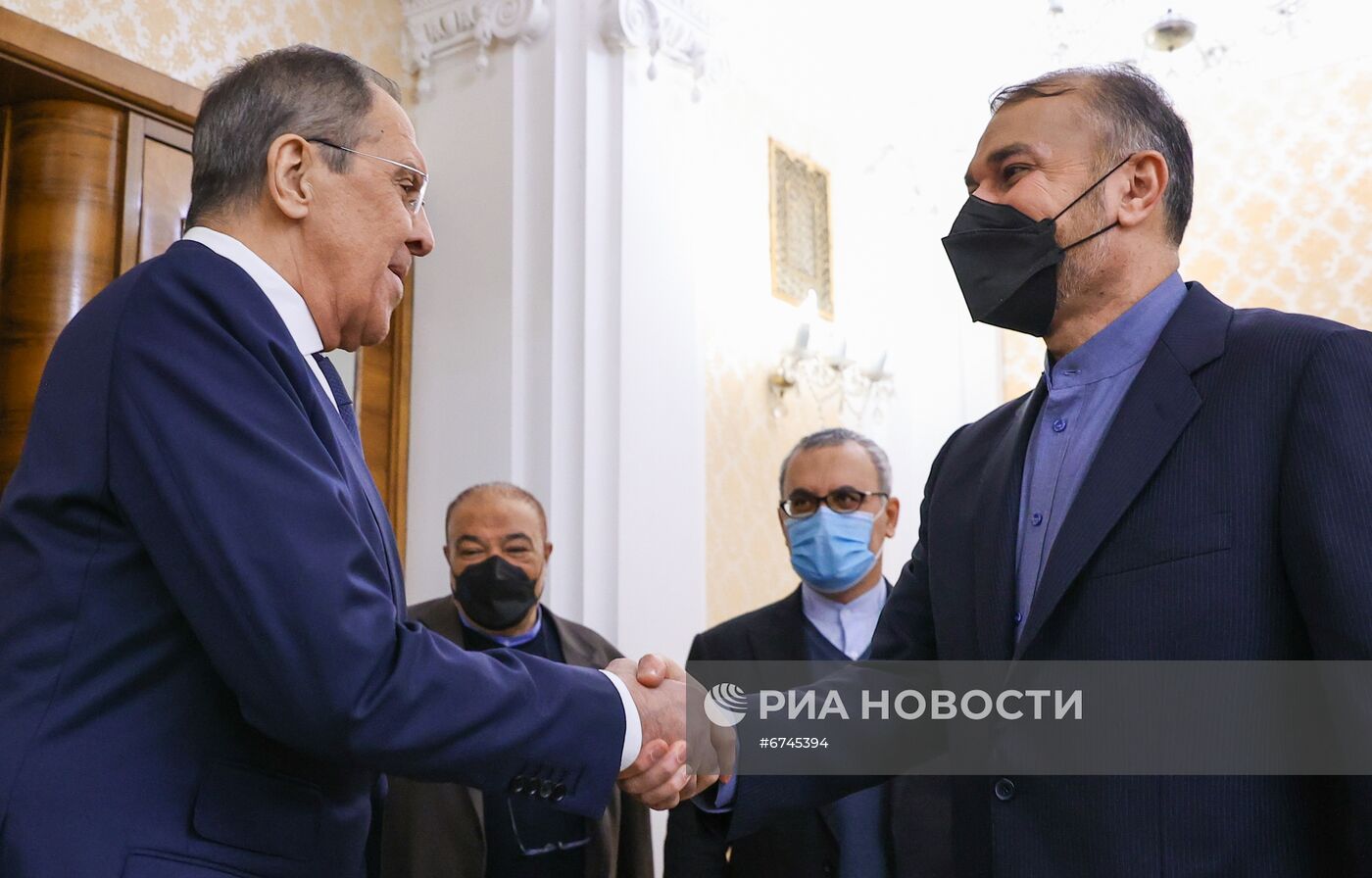 Встреча главы МИД РФ и Ирана С. Лаврова и Х. Абдоллахиана