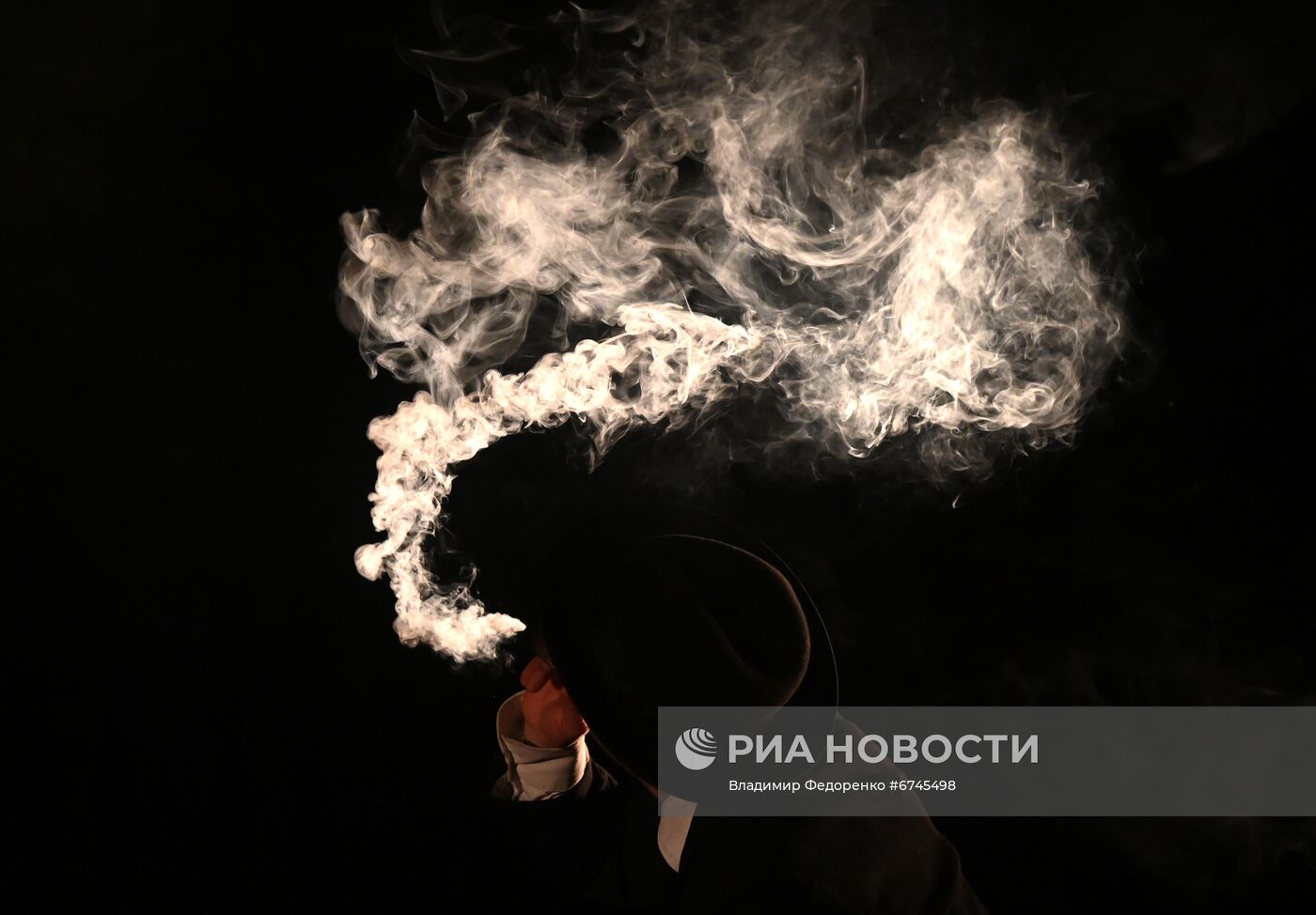Спектакль Р в театре Сатирикон