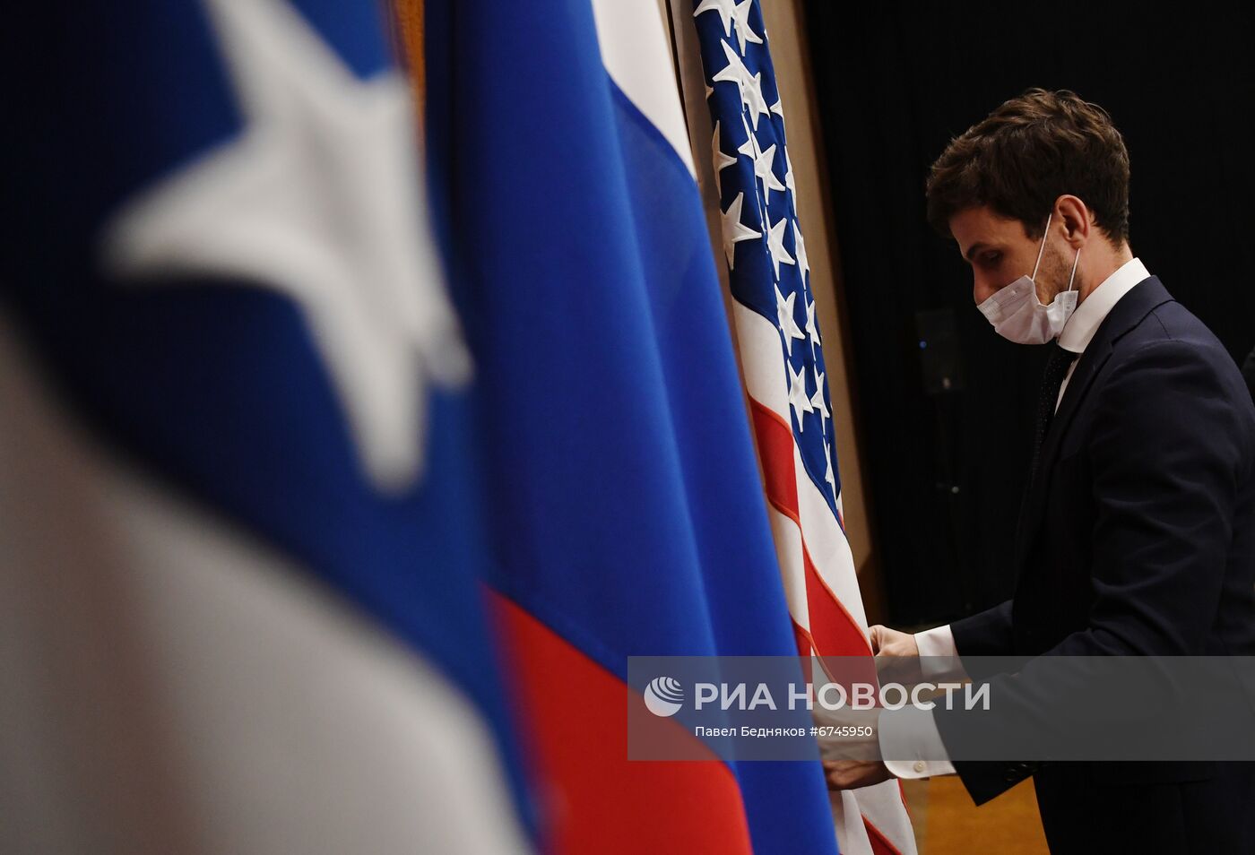 Встреча главы МИД РФ С. Лаврова с госсекретарем США Э. Блинкеном в Женеве