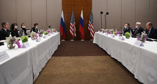 Встреча главы МИД РФ С. Лаврова с госсекретарем США Э. Блинкеном в Женеве