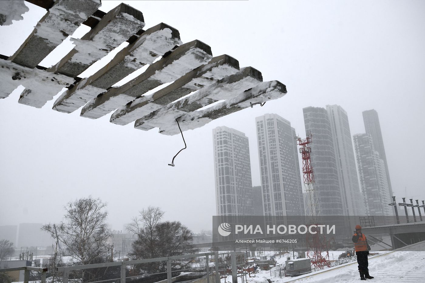 Укладка путей на соединительной ветке между Киевским и Смоленским направлениями МЦД-4