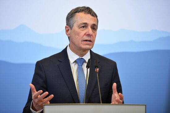 Встреча главы МИД РФ С. Лаврова с президентом Швейцарии И. Кассисом