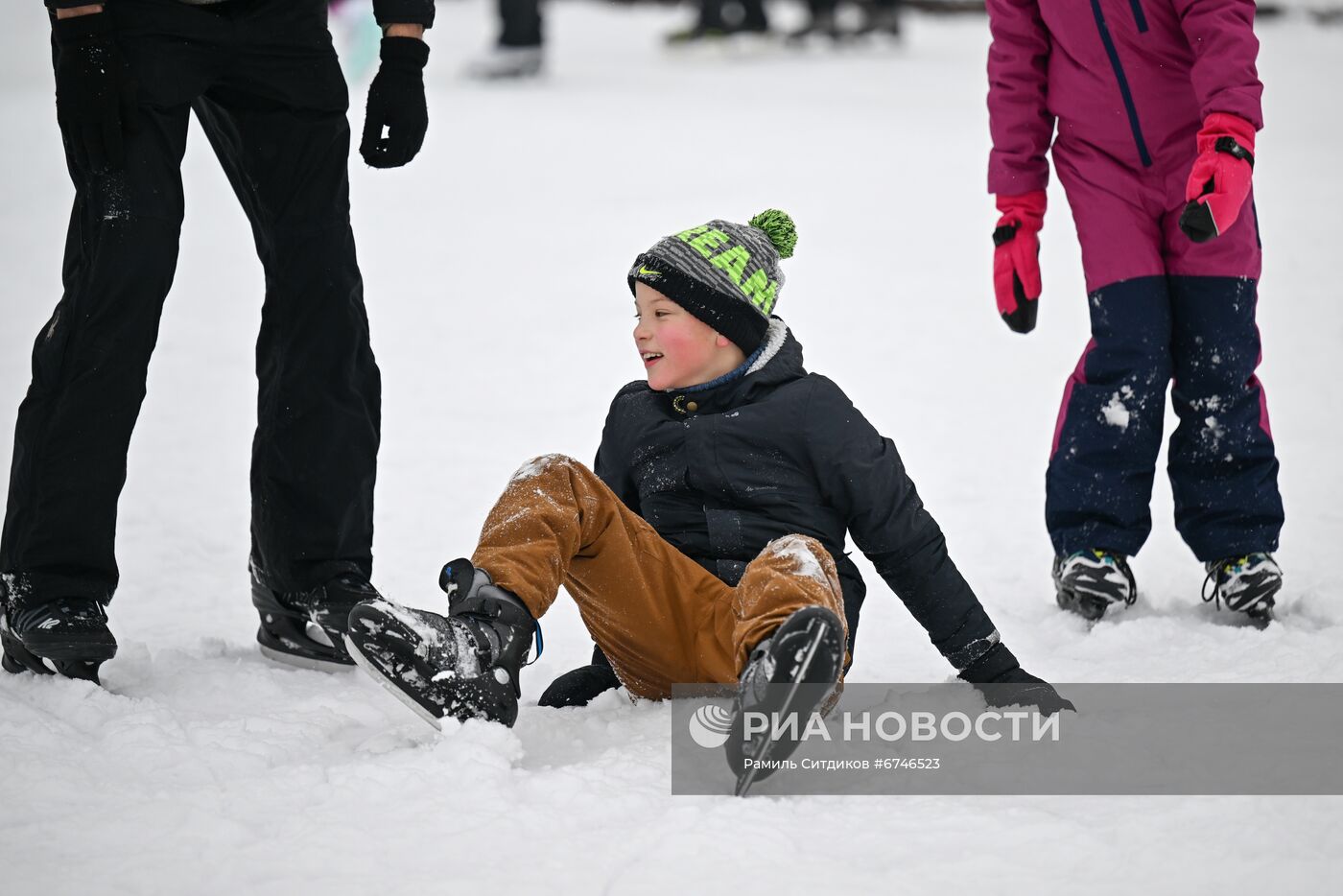 Благотворительный день на катке ВДНХ