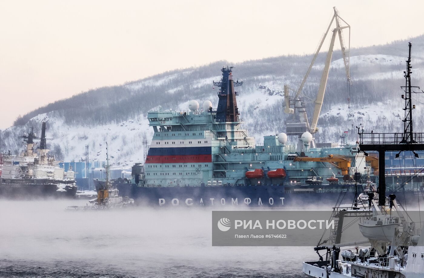Новый атомный ледокол "Сибирь" в Мурманской области