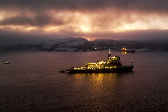 Новый атомный ледокол "Сибирь" в Мурманской области
