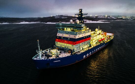 Новый атомный ледокол "Сибирь" в Мурманской области