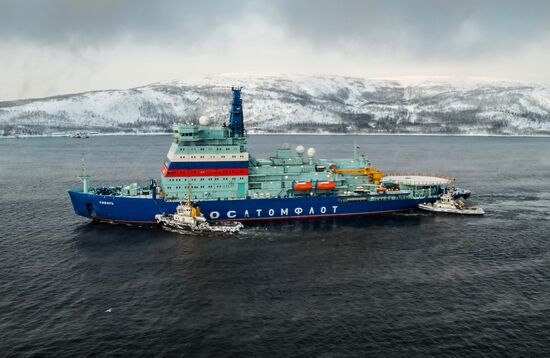 Новый атомный ледокол "Сибирь" в Мурманской области