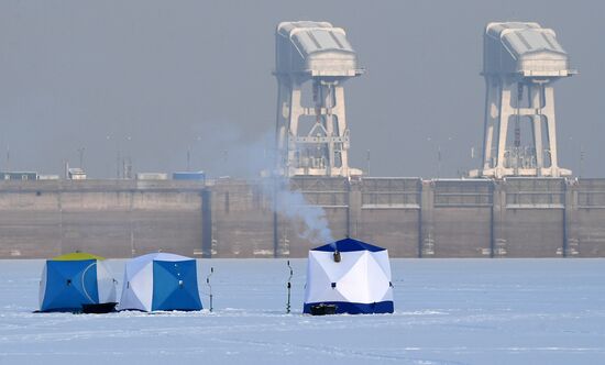 Отдых на Енисее в морозную погоду