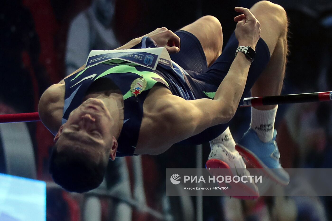 Соревнования по прыжкам в высоту "Битва полов - 2022"