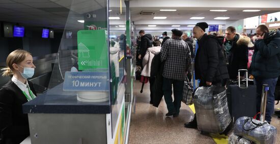 Аэропорт Краснодара закрыт из-за снегопада
